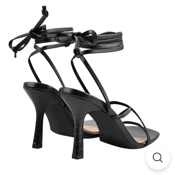 Sandals heel! - Picture 4 of 5